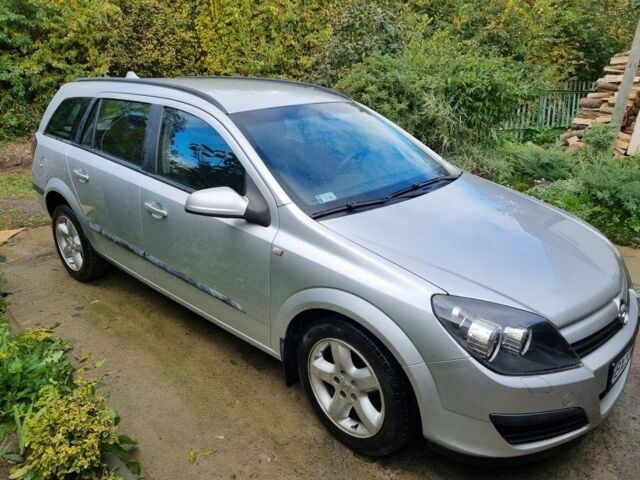 Серый Опель Астра, объемом двигателя 1.6 л и пробегом 364 тыс. км за 3999 $, фото 3 на Automoto.ua