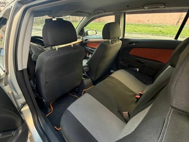 Серый Опель Астра, объемом двигателя 1.6 л и пробегом 192 тыс. км за 4000 $, фото 3 на Automoto.ua