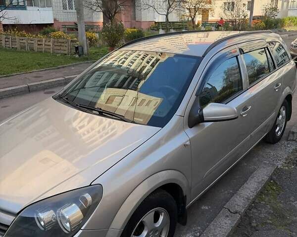 Серый Опель Астра, объемом двигателя 1.6 л и пробегом 192 тыс. км за 4000 $, фото 5 на Automoto.ua