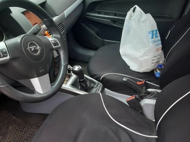 Сірий Опель Астра, об'ємом двигуна 1.7 л та пробігом 350 тис. км за 3600 $, фото 3 на Automoto.ua