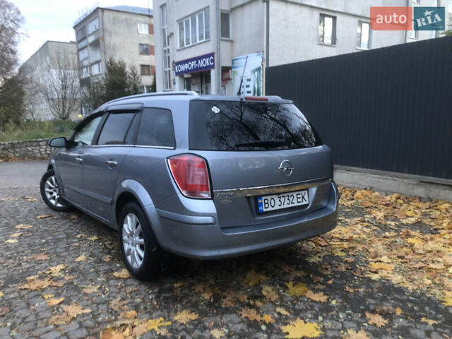 Опель Астра 2004 в Зборов на Automoto.ua Серый Опель Астра, объемом двигателя 1.8 л и пробегом 243 тыс. км за 4450 $, фото 2 на Automoto.ua
