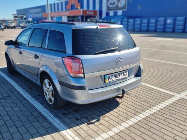 Сірий Опель Астра, об'ємом двигуна 1.7 л та пробігом 320 тис. км за 4100 $, фото 2 на Automoto.ua