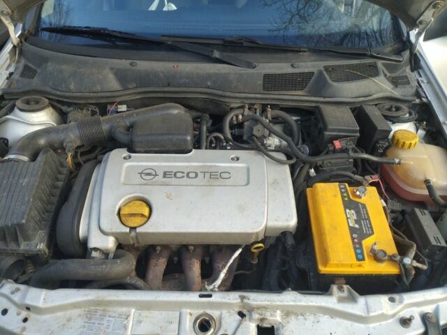 Сірий Опель Астра, об'ємом двигуна 0 л та пробігом 200 тис. км за 2300 $, фото 4 на Automoto.ua