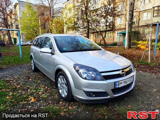 Серый Опель Астра, объемом двигателя 1.7 л и пробегом 260 тыс. км за 4950 $, фото 3 на Automoto.ua