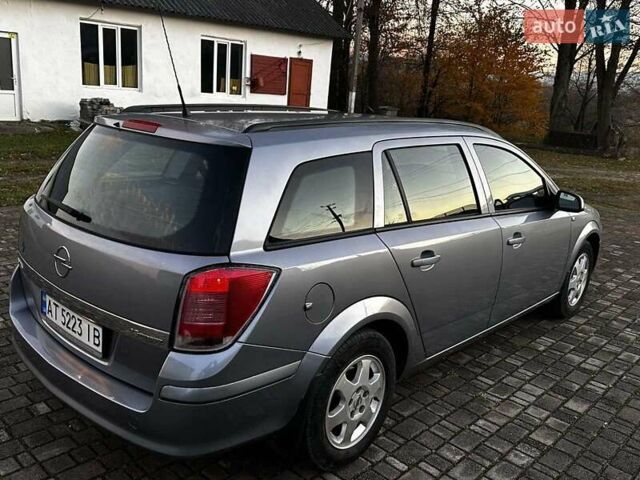 Серый Опель Астра, объемом двигателя 1.6 л и пробегом 251 тыс. км за 4750 $, фото 1 на Automoto.ua