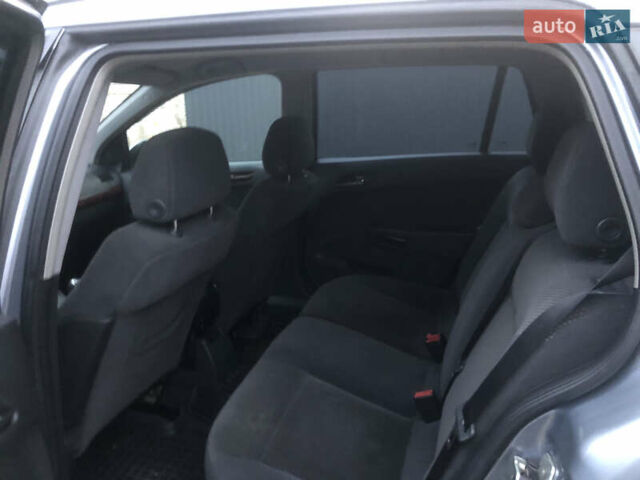 Опель Астра 2004 в Зборов на Automoto.ua Серый Опель Астра, объемом двигателя 1.8 л и пробегом 243 тыс. км за 4450 $, фото 8 на Automoto.ua