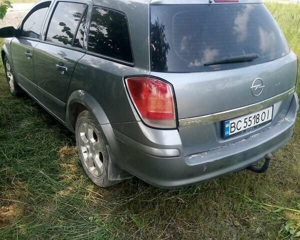 Серый Опель Астра, объемом двигателя 1.6 л и пробегом 257 тыс. км за 5000 $, фото 8 на Automoto.ua