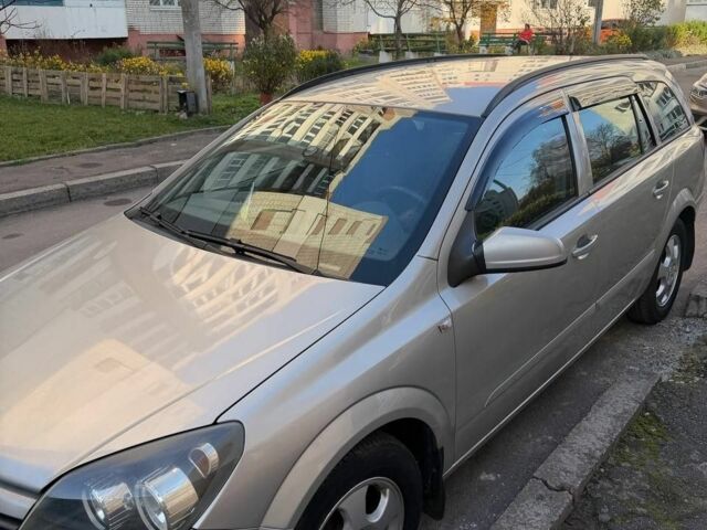 Серый Опель Астра, объемом двигателя 1.6 л и пробегом 192 тыс. км за 4000 $, фото 1 на Automoto.ua