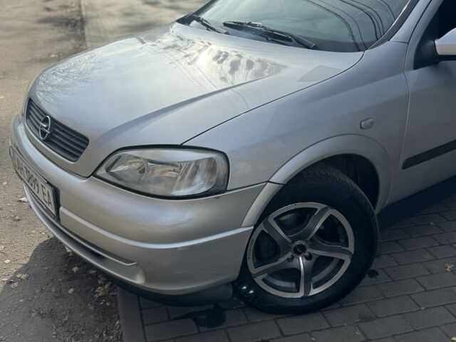 Серый Опель Астра, объемом двигателя 1.6 л и пробегом 119 тыс. км за 3200 $, фото 8 на Automoto.ua