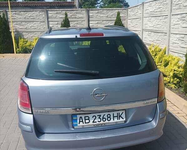 Сірий Опель Астра, об'ємом двигуна 1.6 л та пробігом 216 тис. км за 5500 $, фото 1 на Automoto.ua