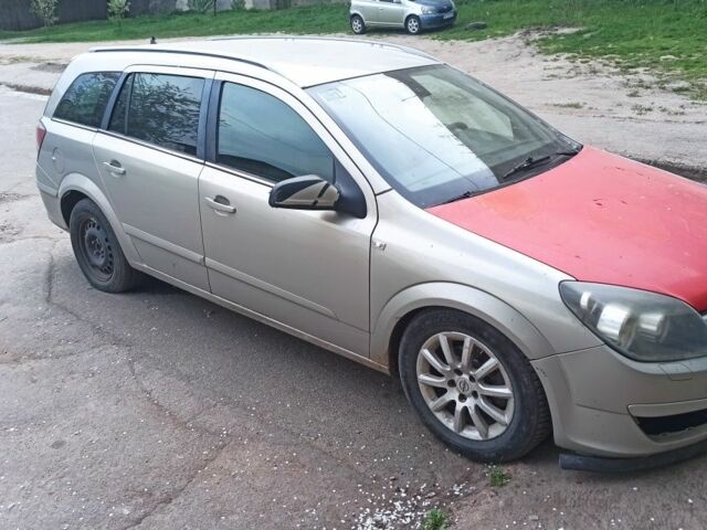 Серый Опель Астра, объемом двигателя 1.6 л и пробегом 2 тыс. км за 3000 $, фото 3 на Automoto.ua