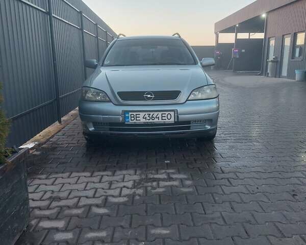 Серый Опель Астра, объемом двигателя 2 л и пробегом 300 тыс. км за 4500 $, фото 4 на Automoto.ua