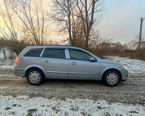 Сірий Опель Астра, об'ємом двигуна 1.6 л та пробігом 398 тис. км за 4000 $, фото 10 на Automoto.ua