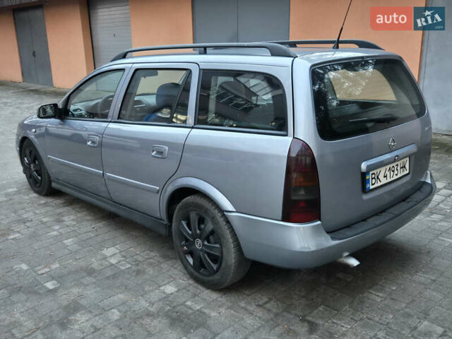 Серый Опель Астра, объемом двигателя 2 л и пробегом 333 тыс. км за 3450 $, фото 3 на Automoto.ua