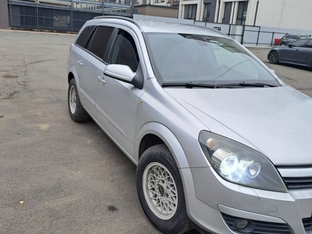 Сірий Опель Астра, об'ємом двигуна 1.8 л та пробігом 380 тис. км за 4500 $, фото 1 на Automoto.ua