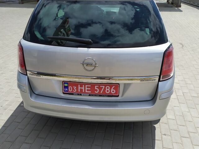 Серый Опель Астра, объемом двигателя 1.6 л и пробегом 220 тыс. км за 4500 $, фото 8 на Automoto.ua
