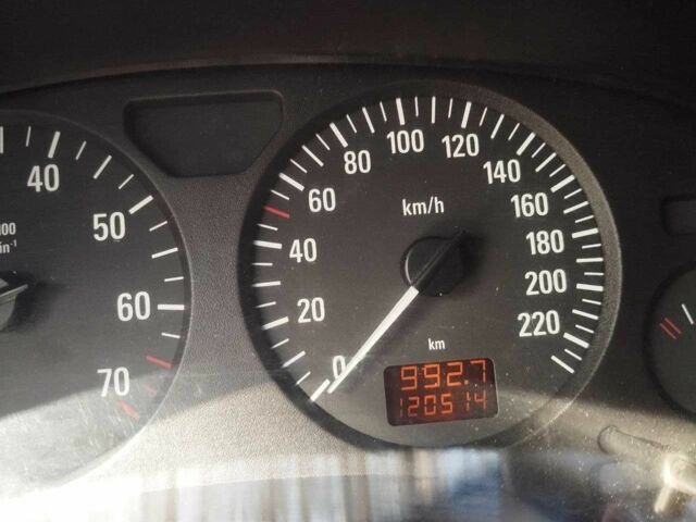 Серый Опель Астра, объемом двигателя 1.6 л и пробегом 120 тыс. км за 4500 $, фото 4 на Automoto.ua