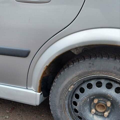 Сірий Опель Астра, об'ємом двигуна 1.6 л та пробігом 296 тис. км за 3900 $, фото 14 на Automoto.ua