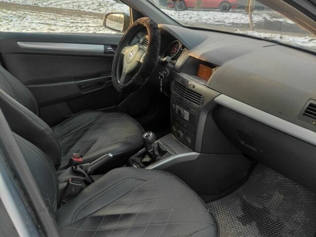 Сірий Опель Астра, об'ємом двигуна 1.6 л та пробігом 398 тис. км за 4000 $, фото 15 на Automoto.ua