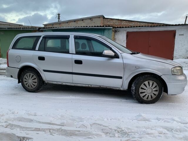 Серый Опель Астра, объемом двигателя 1.2 л и пробегом 250 тыс. км за 1800 $, фото 2 на Automoto.ua