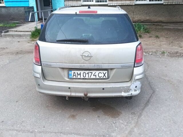Серый Опель Астра, объемом двигателя 1.6 л и пробегом 2 тыс. км за 3000 $, фото 5 на Automoto.ua