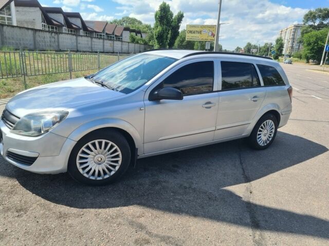 Сірий Опель Астра, об'ємом двигуна 1.7 л та пробігом 340 тис. км за 4800 $, фото 4 на Automoto.ua