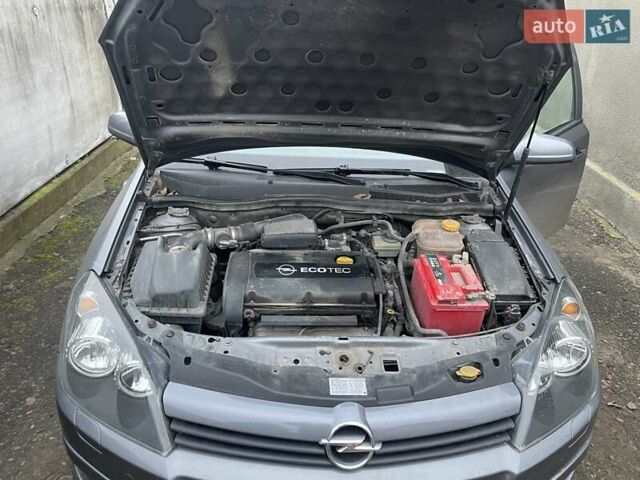Сірий Опель Астра, об'ємом двигуна 1.6 л та пробігом 213 тис. км за 3900 $, фото 2 на Automoto.ua
