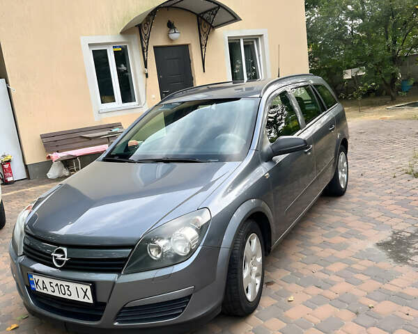 Серый Опель Астра, объемом двигателя 1.6 л и пробегом 238 тыс. км за 6500 $, фото 1 на Automoto.ua