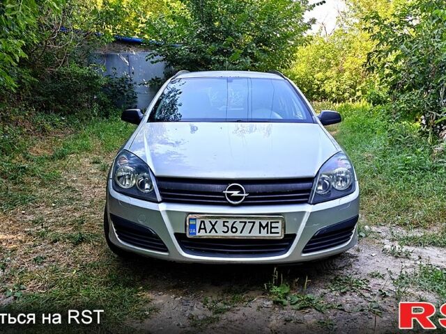 Серый Опель Астра, объемом двигателя 1.7 л и пробегом 400 тыс. км за 3500 $, фото 1 на Automoto.ua