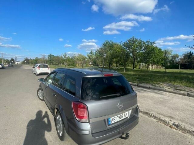 Опель Астра 2005 в Краматорске на Automoto.ua Серый Опель Астра, объемом двигателя 1.7 л и пробегом 350 тыс. км за 3000 $, фото 7 на Automoto.ua