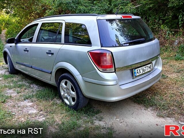 Серый Опель Астра, объемом двигателя 1.7 л и пробегом 400 тыс. км за 3500 $, фото 6 на Automoto.ua