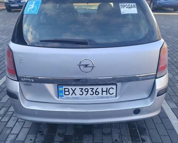 Серый Опель Астра, объемом двигателя 1.6 л и пробегом 220 тыс. км за 5000 $, фото 5 на Automoto.ua