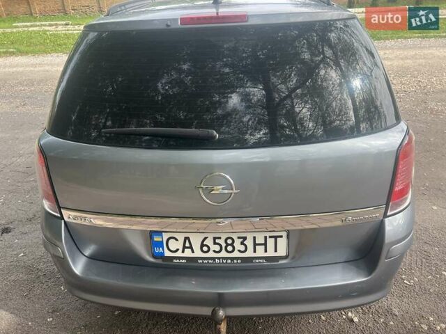 Сірий Опель Астра, об'ємом двигуна 1.6 л та пробігом 244 тис. км за 4800 $, фото 19 на Automoto.ua