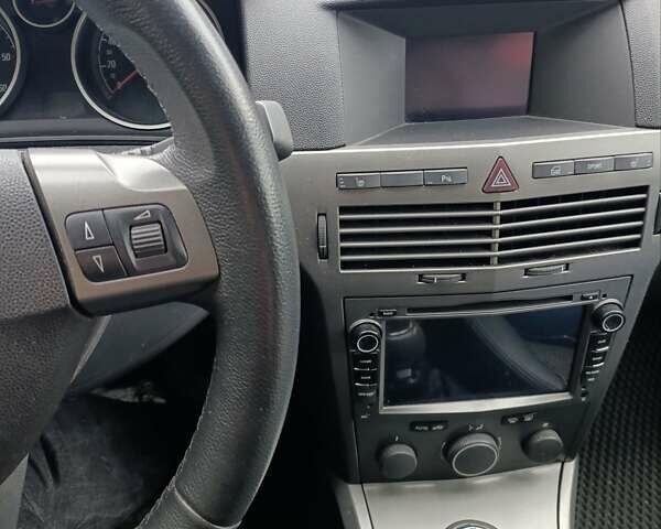 Сірий Опель Астра, об'ємом двигуна 1.91 л та пробігом 280 тис. км за 5100 $, фото 10 на Automoto.ua