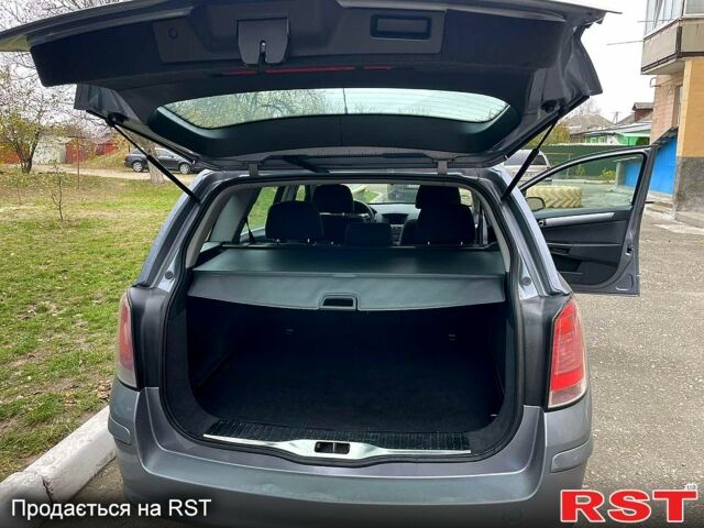 Серый Опель Астра, объемом двигателя 1.6 л и пробегом 225 тыс. км за 4950 $, фото 3 на Automoto.ua