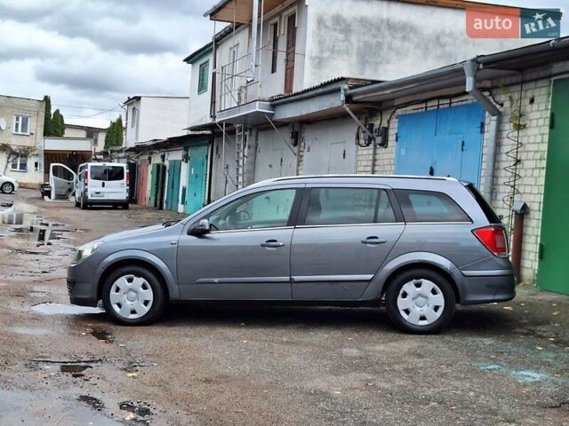 Опель Астра 2005 в Житомире на Automoto.ua Серый Опель Астра, объемом двигателя 1.6 л и пробегом 350 тыс. км за 3750 $, фото 6 на Automoto.ua