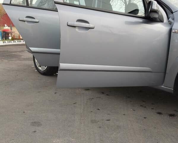 Сірий Опель Астра, об'ємом двигуна 1.6 л та пробігом 215 тис. км за 4500 $, фото 15 на Automoto.ua