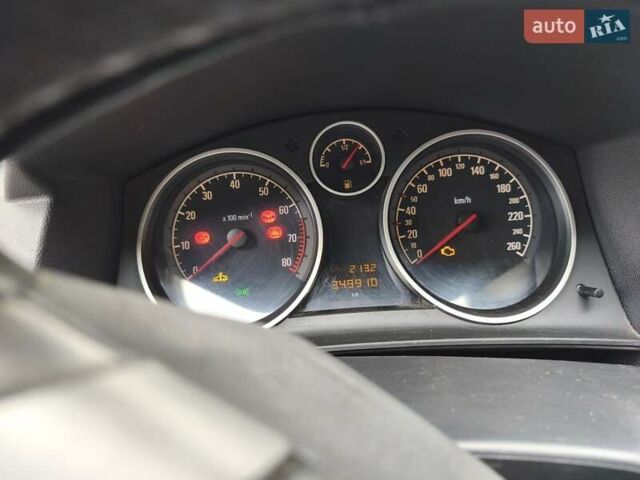 Серый Опель Астра, объемом двигателя 1.8 л и пробегом 349 тыс. км за 3700 $, фото 11 на Automoto.ua