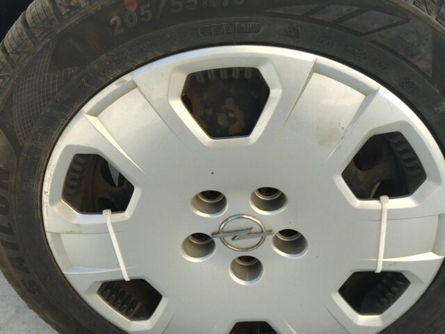 Серый Опель Астра, объемом двигателя 1.7 л и пробегом 228 тыс. км за 4600 $, фото 14 на Automoto.ua