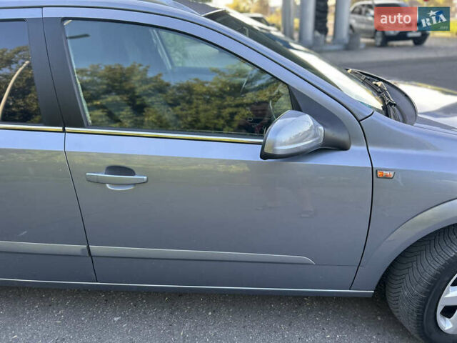 Сірий Опель Астра, об'ємом двигуна 1.8 л та пробігом 211 тис. км за 4499 $, фото 21 на Automoto.ua