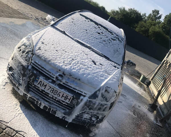 Серый Опель Астра, объемом двигателя 1.8 л и пробегом 246 тыс. км за 4700 $, фото 18 на Automoto.ua