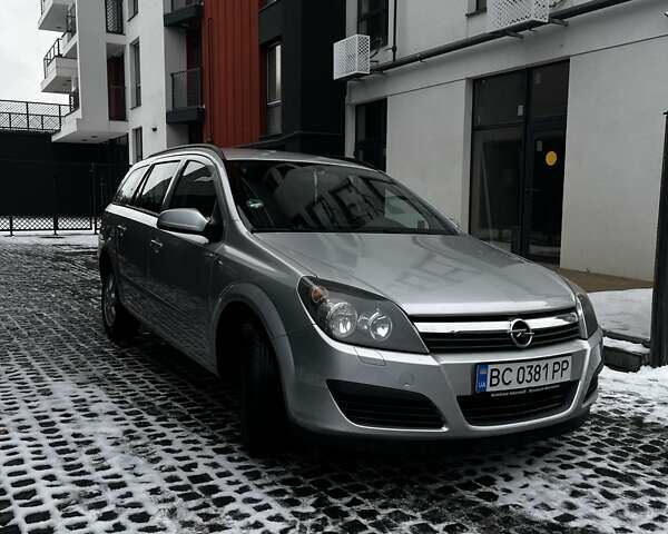 Сірий Опель Астра, об'ємом двигуна 1.6 л та пробігом 265 тис. км за 4400 $, фото 2 на Automoto.ua