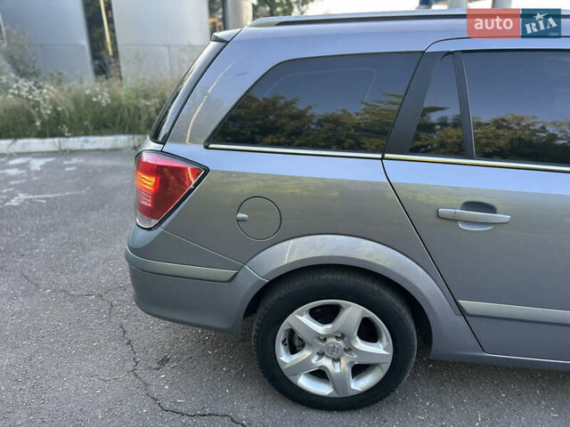 Сірий Опель Астра, об'ємом двигуна 1.8 л та пробігом 211 тис. км за 4499 $, фото 23 на Automoto.ua