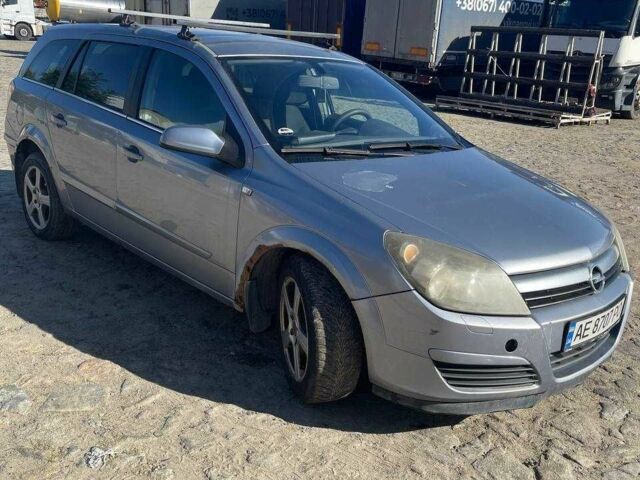 Серый Опель Астра, объемом двигателя 1.6 л и пробегом 355 тыс. км за 3200 $, фото 11 на Automoto.ua