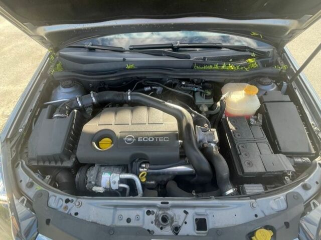 Опель Астра 2005 в Краматорске на Automoto.ua Серый Опель Астра, объемом двигателя 1.7 л и пробегом 350 тыс. км за 3000 $, фото 2 на Automoto.ua