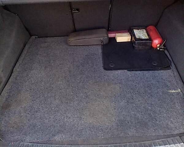 Серый Опель Астра, объемом двигателя 1.6 л и пробегом 390 тыс. км за 4000 $, фото 5 на Automoto.ua