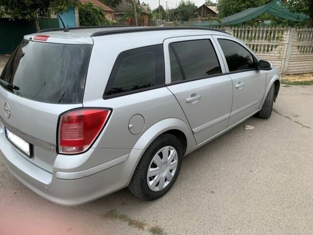 Сірий Опель Астра, об'ємом двигуна 1.8 л та пробігом 205 тис. км за 5300 $, фото 2 на Automoto.ua