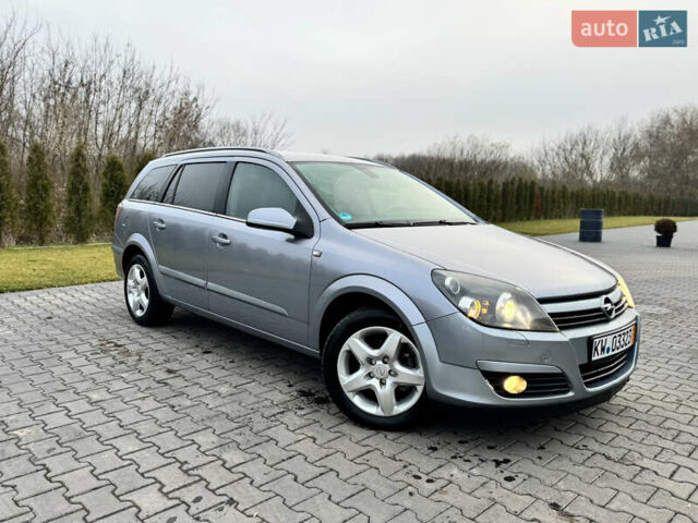Серый Опель Астра, объемом двигателя 1.8 л и пробегом 211 тыс. км за 4499 $, фото 2 на Automoto.ua