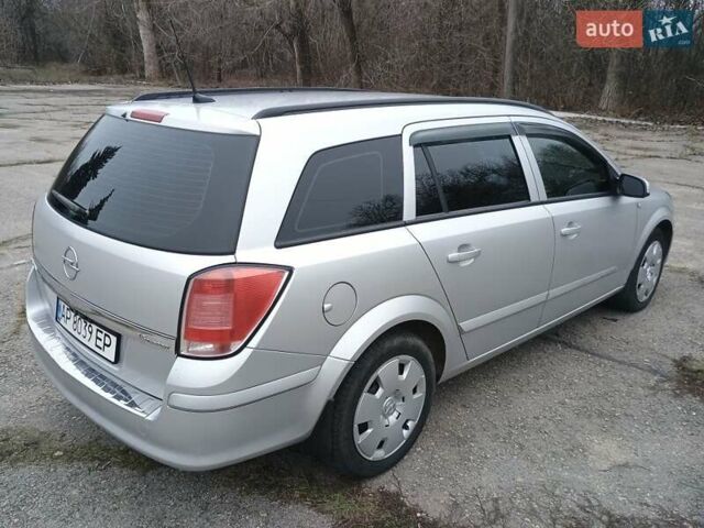 Серый Опель Астра, объемом двигателя 1.6 л и пробегом 288 тыс. км за 6100 $, фото 4 на Automoto.ua