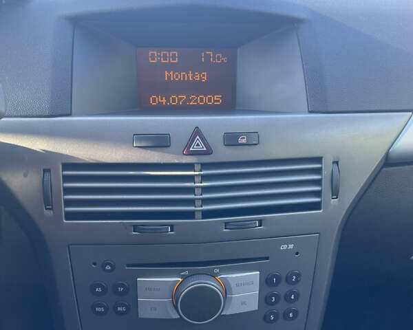 Сірий Опель Астра, об'ємом двигуна 1.36 л та пробігом 180 тис. км за 4600 $, фото 14 на Automoto.ua